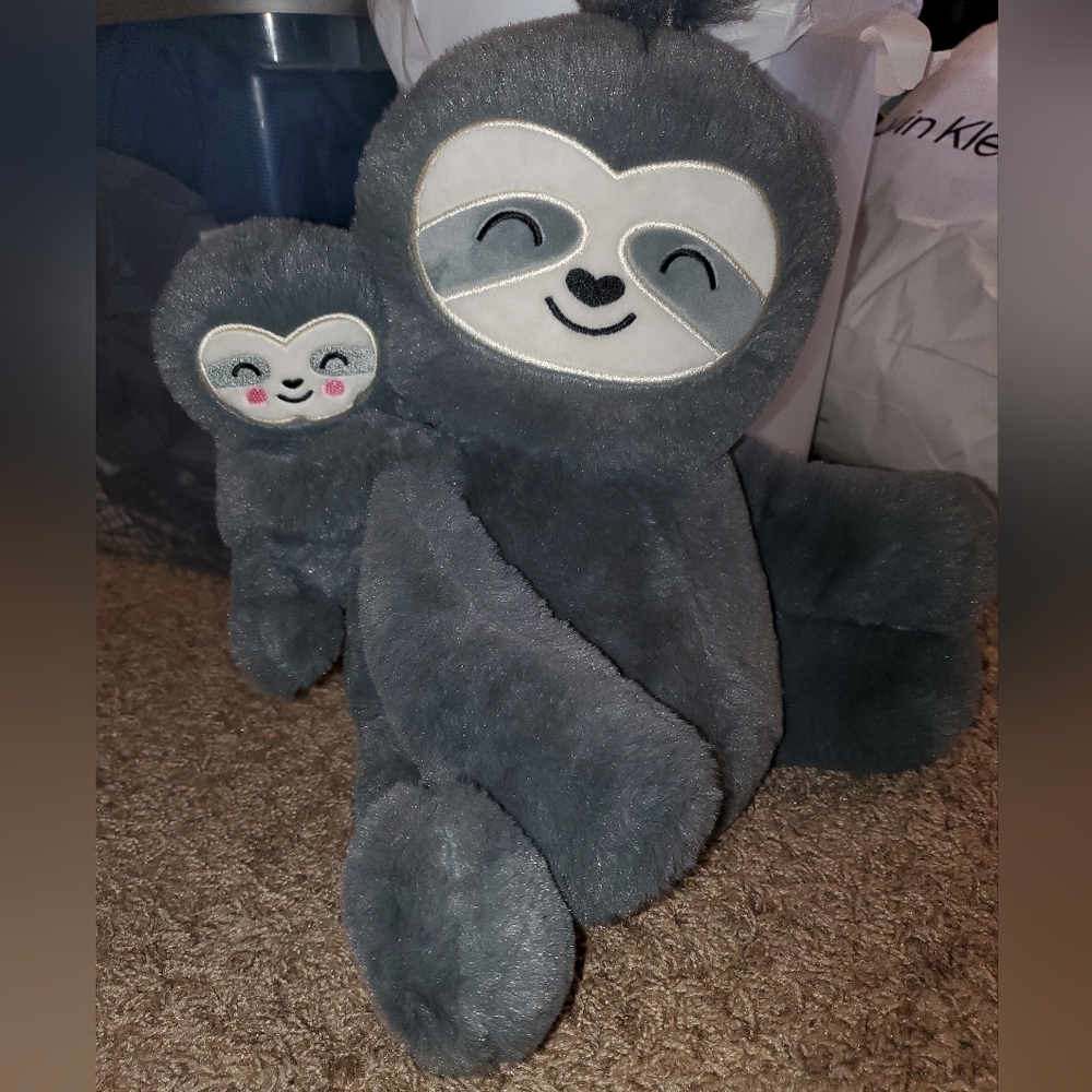 *NWOT* Tiny Love + Carry Brand- Gray Momma + Baby Sloth Warming Plush Set